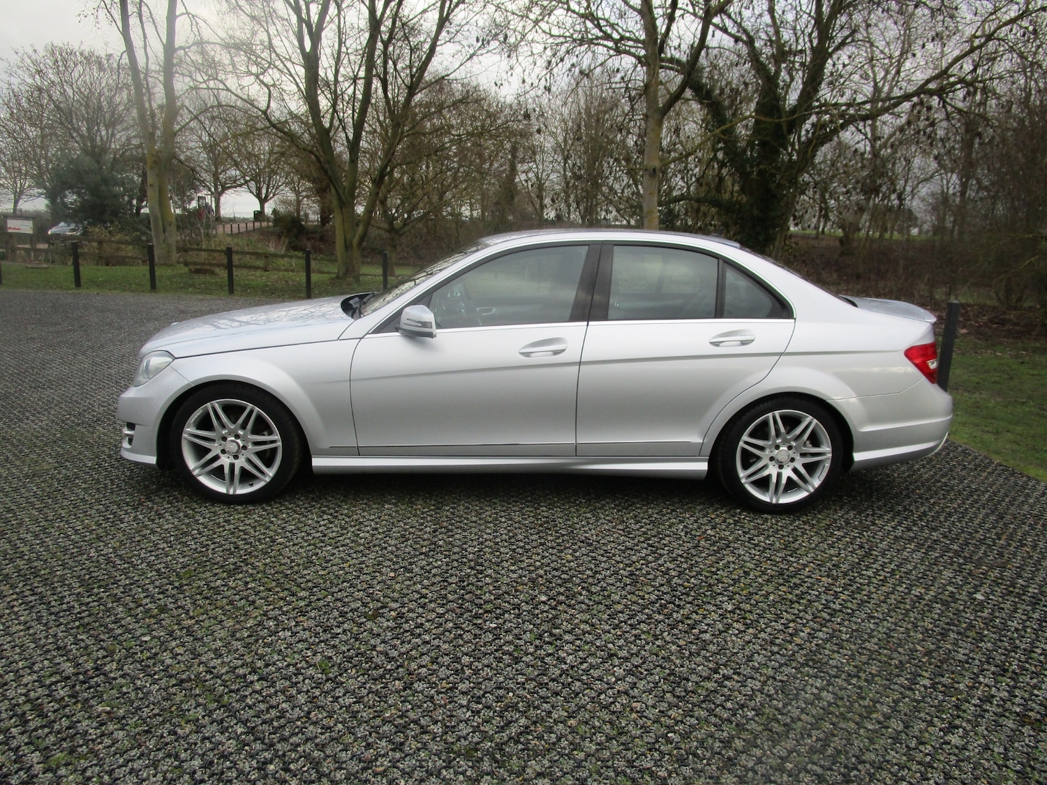 Used Mercedes-Benz C Class 2013 for sale - 77542547: Photo 14