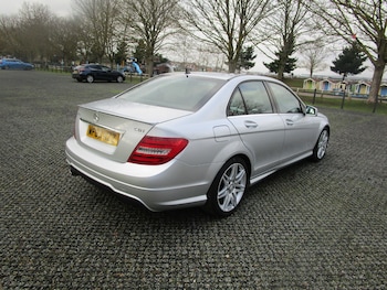 Used Mercedes-Benz C Class 2013 for sale - 77542547: Photo