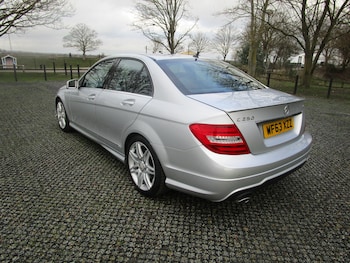 Used Mercedes-Benz C Class 2013 for sale - 77542547: Photo