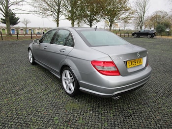 Used Mercedes-Benz C Class 2009 for sale - 76531453: Photo