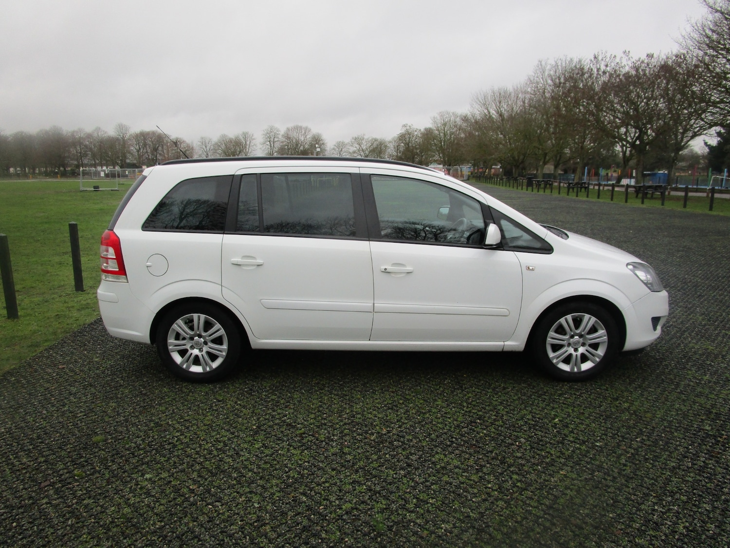 Used Vauxhall Zafira 2012 for sale - 77001600: Photo 12