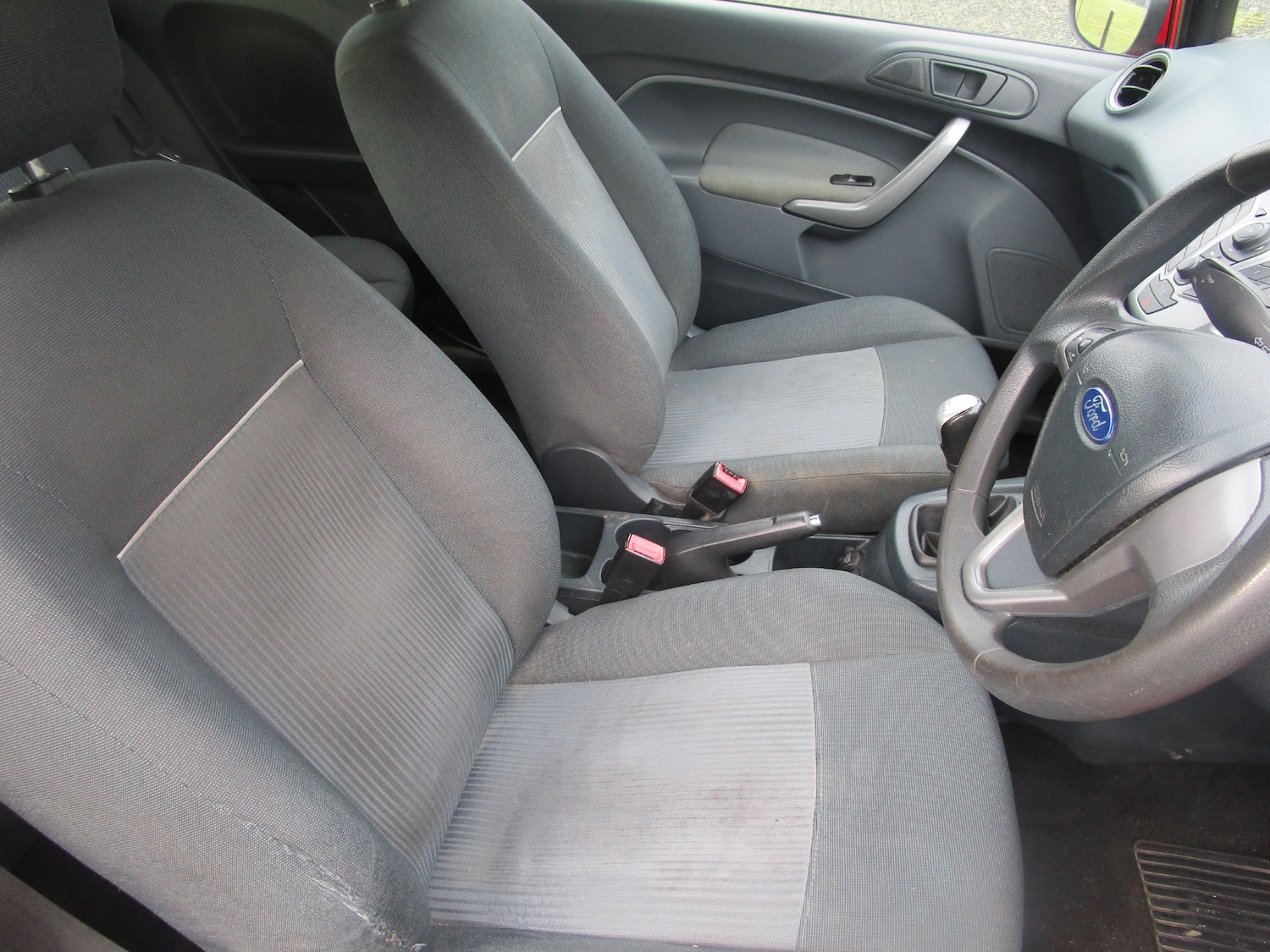 Used Ford Fiesta 2010 for sale - 77234265: Photo 19