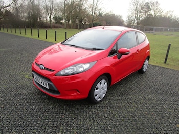 Used Ford Fiesta 2010 for sale - 77234265: Photo