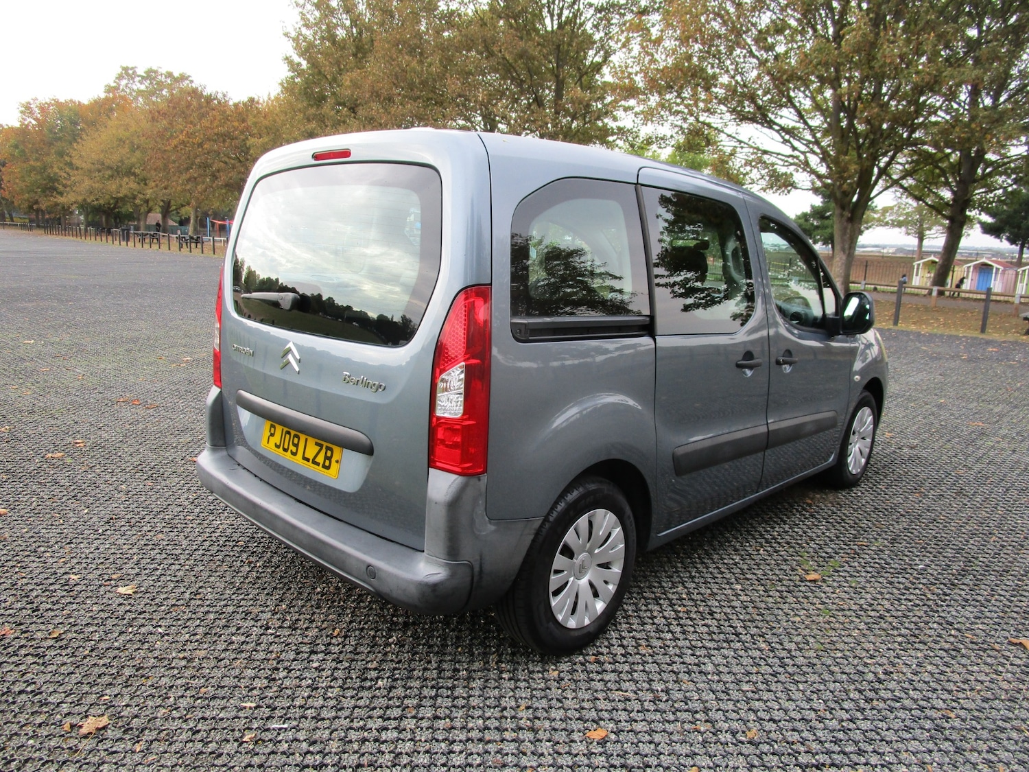 Used Citroen Berlingo Multispace 2009 for sale - 76143526: Photo 2