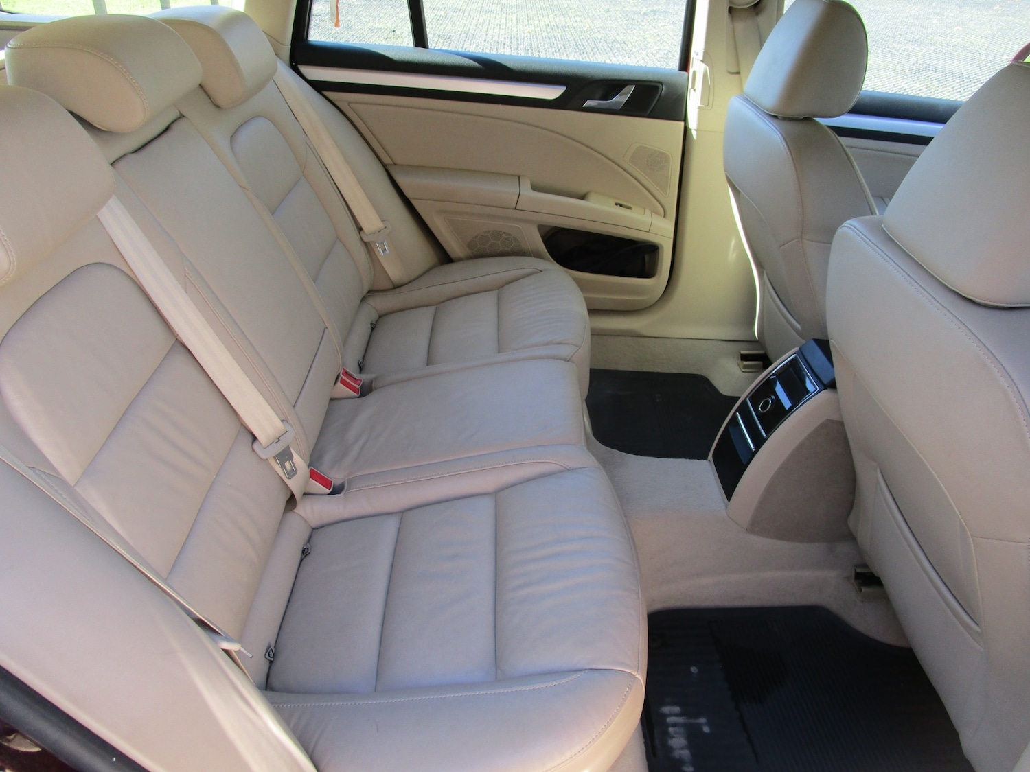 Used Skoda Superb 2010 for sale - 76182413: Photo 17
