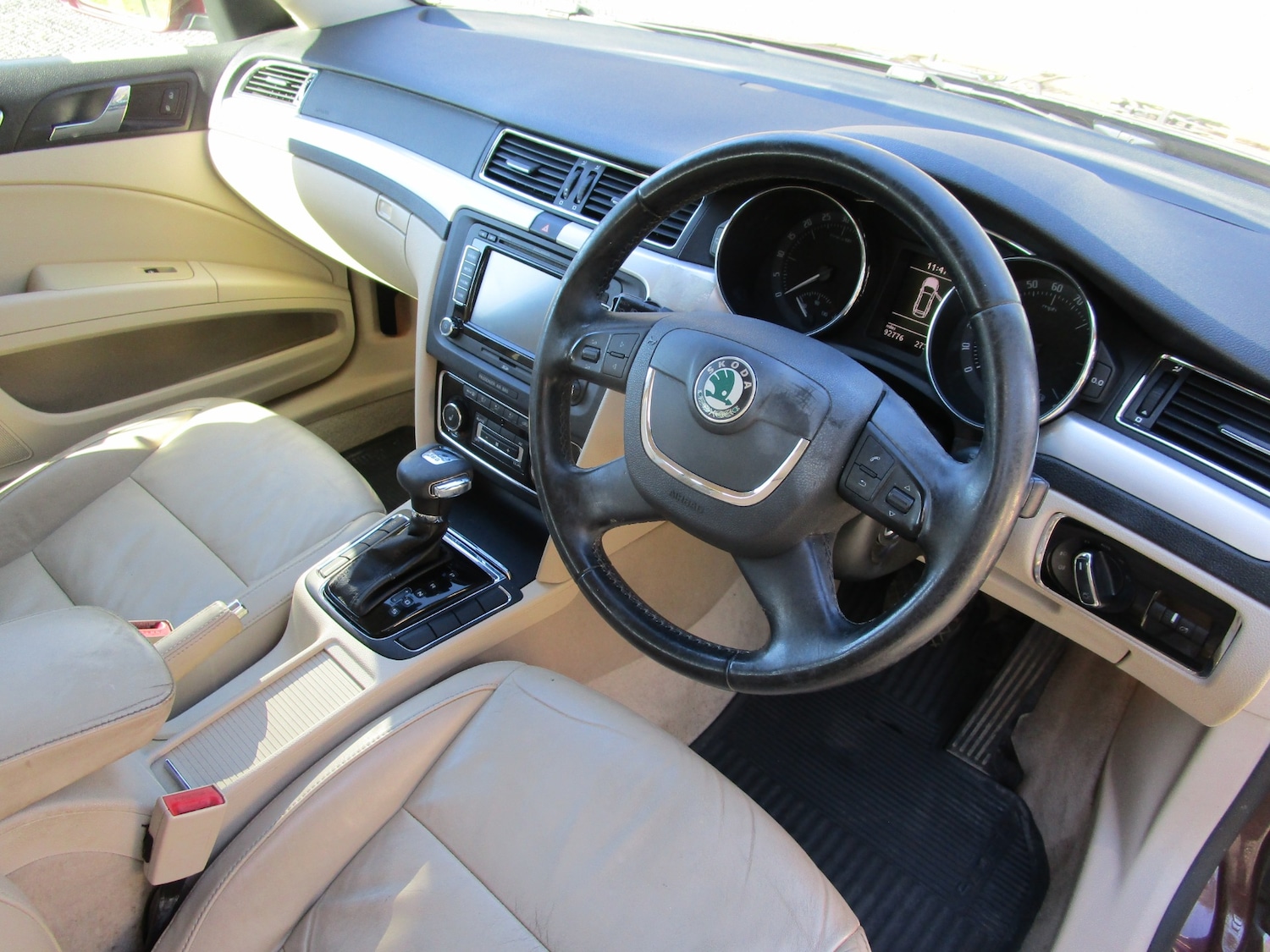 Used Skoda Superb 2010 for sale - 76182413: Photo 18