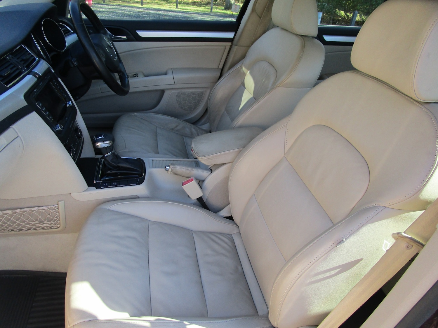 Used Skoda Superb 2010 for sale - 76182413: Photo 7
