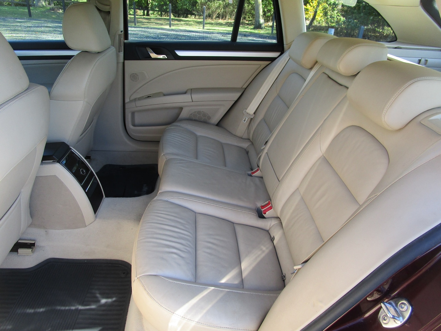 Used Skoda Superb 2010 for sale - 76182413: Photo 8