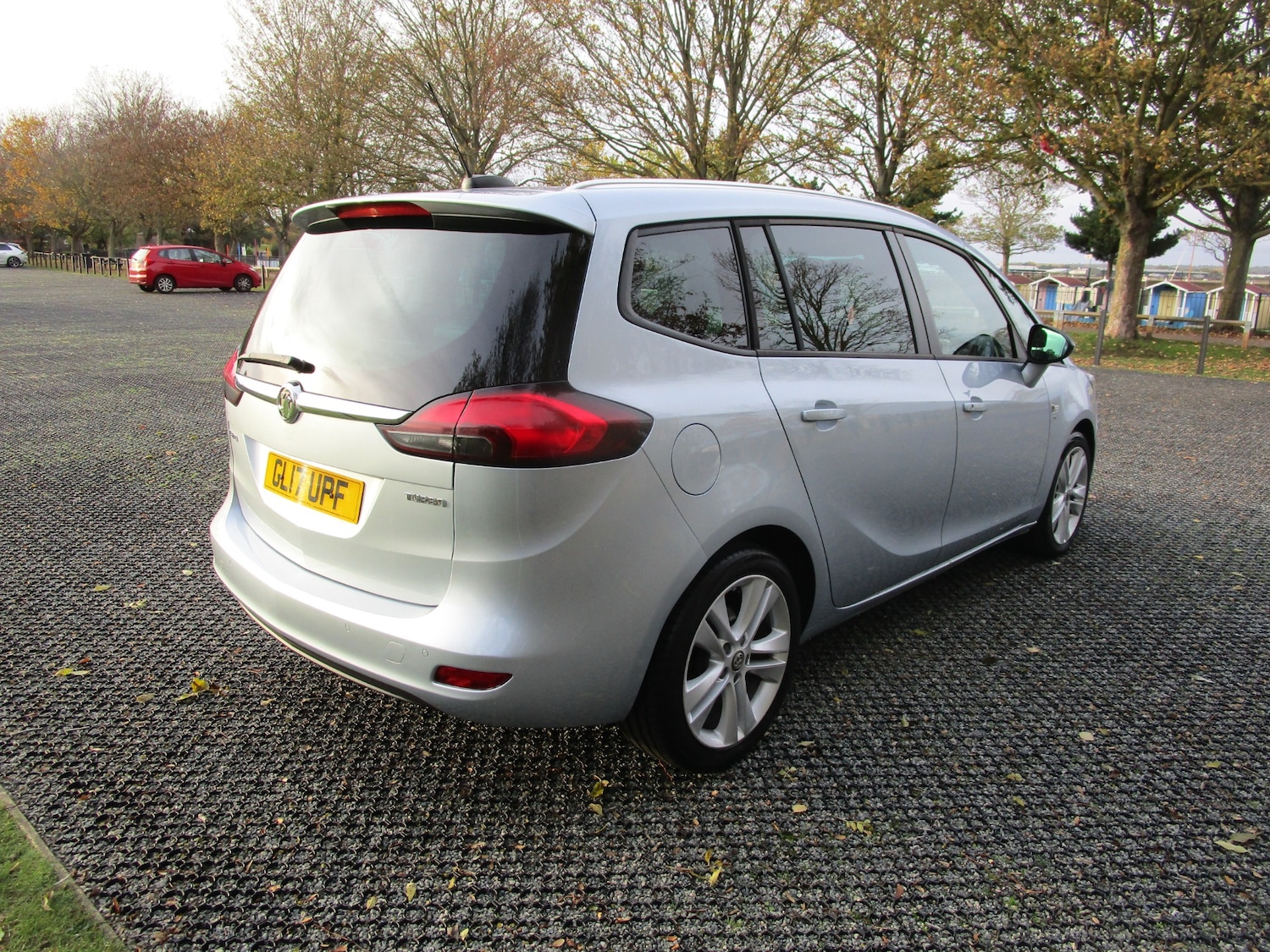 Used Vauxhall Zafira 2017 for sale - 76436498: Photo 2