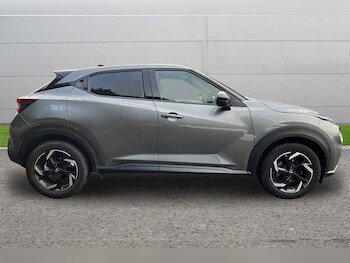 Used Nissan Juke 2022 for sale - 77092987: Photo