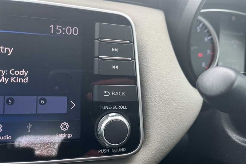 Used Nissan Micra 2022 for sale - 76372708: Photo 27