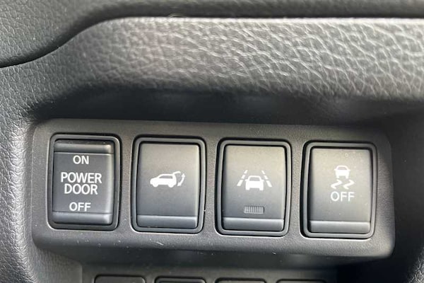 Used Nissan X-Trail 2018 for sale - 76262004: Photo 40