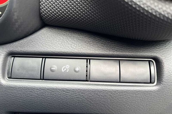 Used Nissan Juke 2025 for sale - 75510261: Photo 39