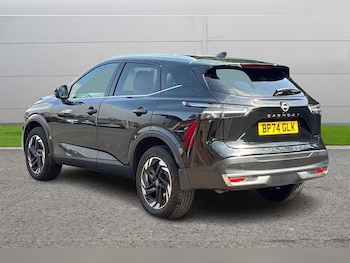 Used Nissan Qashqai 2024 for sale - 77600596: Photo