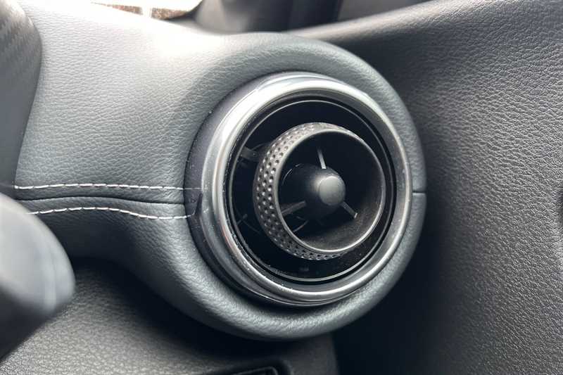 Used Nissan Juke 2021 for sale - 75930105: Photo 40