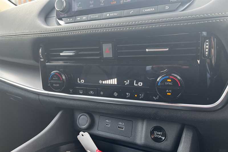 Used Nissan X-Trail 2023 for sale - 76842346: Photo 12