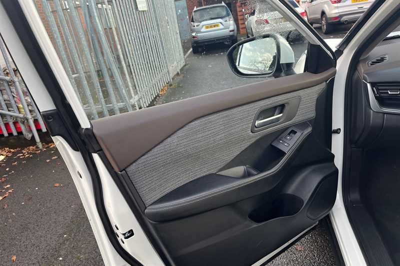 Used Nissan X-Trail 2023 for sale - 76842346: Photo 37