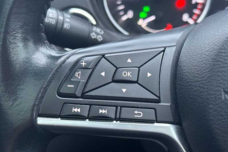 Used Nissan Qashqai 2018 for sale - 77600595: Photo 17