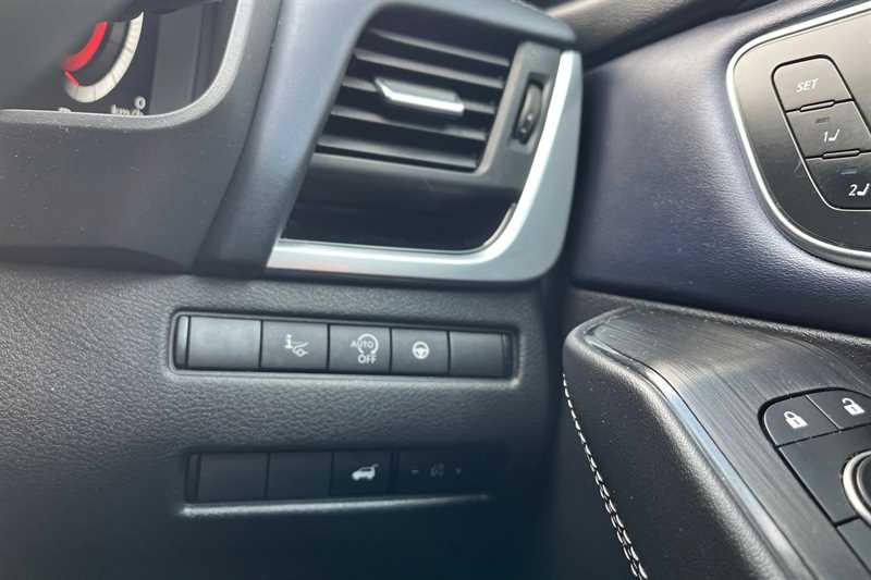 Vehicle 44
