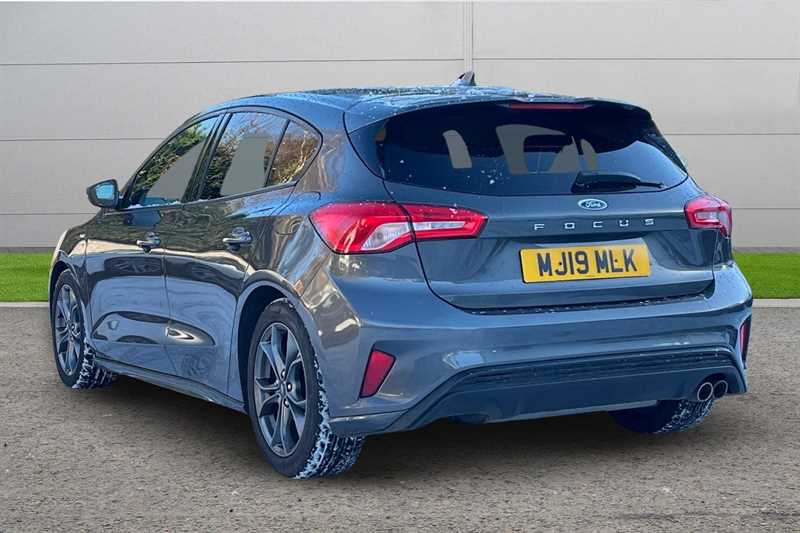 Used Ford Focus 2019 for sale - 77333377: Photo 2