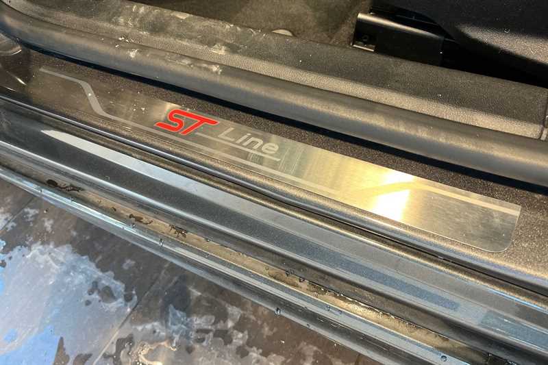 Used Ford Focus 2019 for sale - 77333377: Photo 25