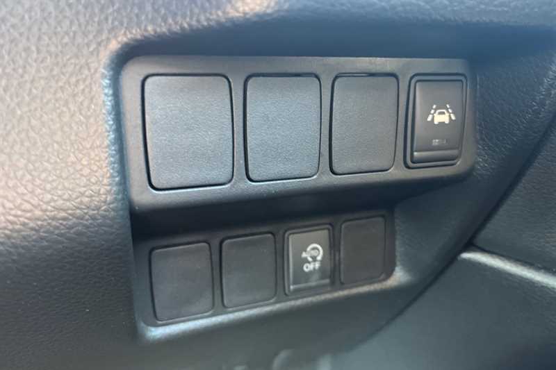 Used Nissan Qashqai 2018 for sale - 76636144: Photo 28