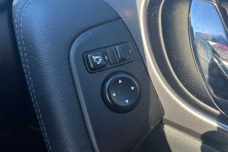 Used Nissan Qashqai 2018 for sale - 76636144: Photo 29