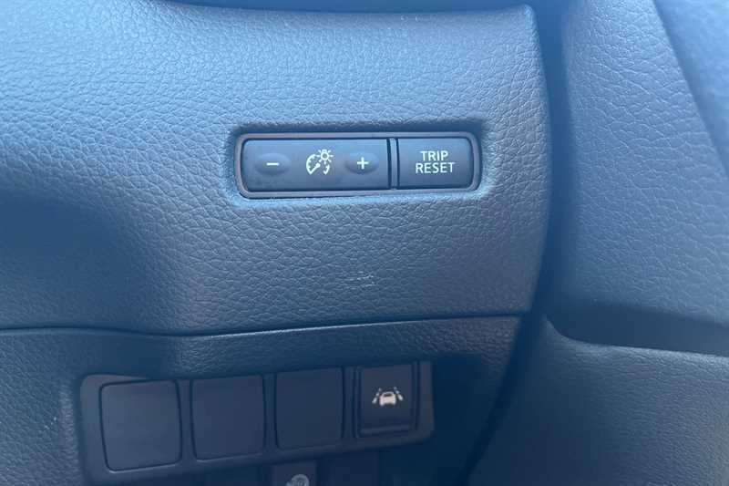 Used Nissan Qashqai 2018 for sale - 76636144: Photo 30