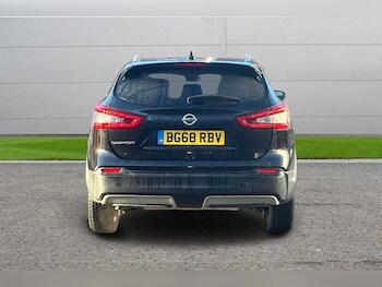 Used Nissan Qashqai 2018 for sale - 76636144: Photo