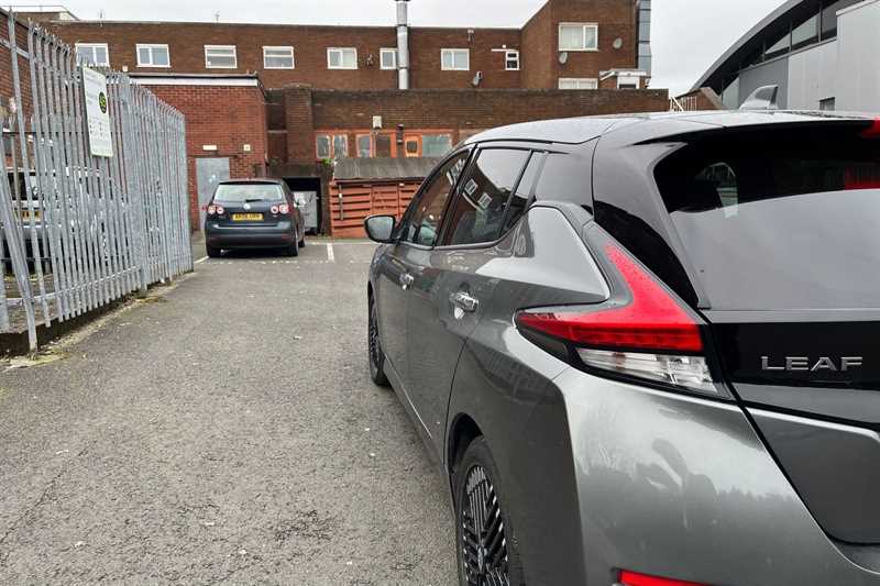 Used Nissan Leaf 2022 for sale - 77996731: Photo 21