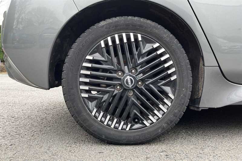 Used Nissan Leaf 2022 for sale - 77996731: Photo 6