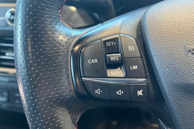 Used Ford Focus 2019 for sale - 77122836: Photo 17