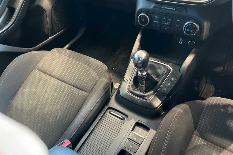 Used Ford Focus 2019 for sale - 77122836: Photo 18