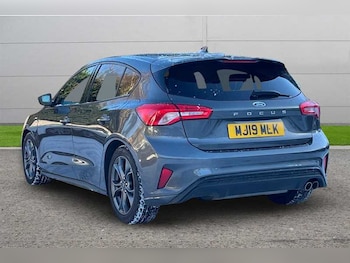 Used Ford Focus 2019 for sale - 77122836: Photo