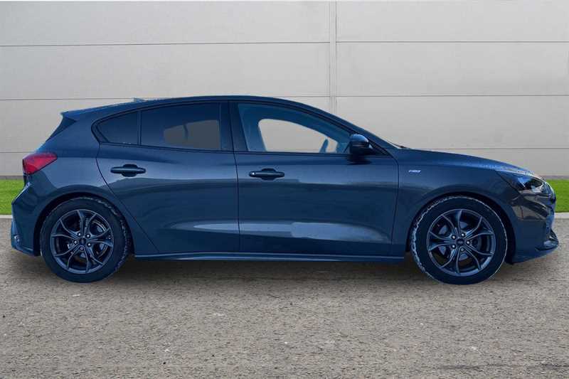 Used Ford Focus 2019 for sale - 77122836: Photo 3