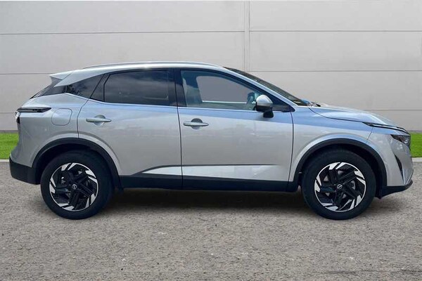 Used Nissan Qashqai 2025 for sale - 74960183: Photo 3