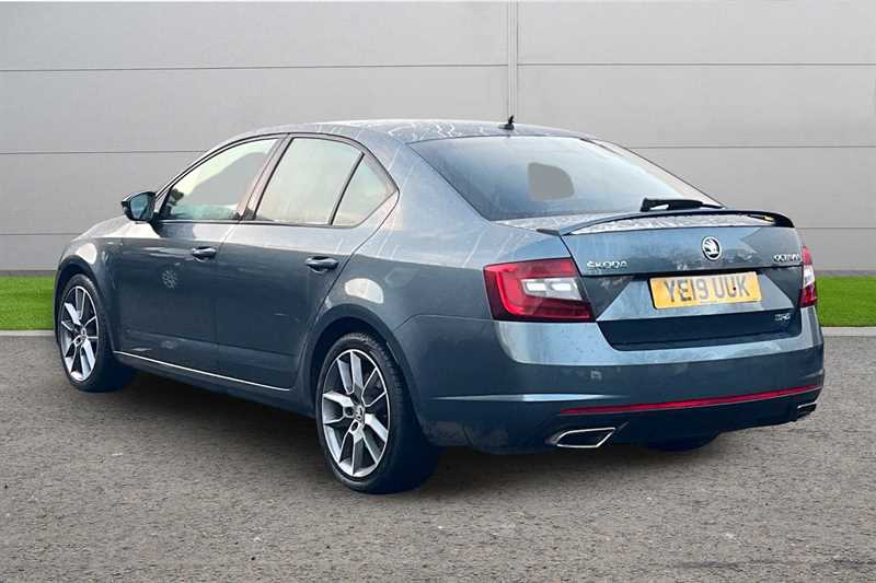 Used Skoda Octavia 2019 for sale - 76954624: Photo 2