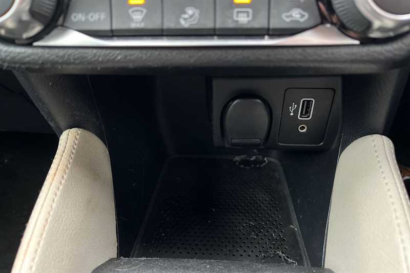 Used Nissan Micra 2019 for sale - 77512945: Photo 38