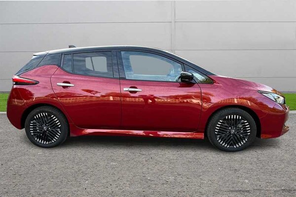 Used Nissan Leaf 2024 for sale - 76217482: Photo 3