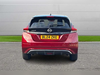 Used Nissan Leaf 2024 for sale - 76217482: Photo