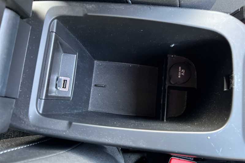 Used Volvo V40 2018 for sale - 76754821: Photo 23