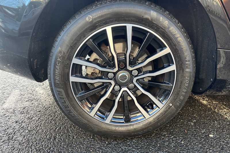 Used Volvo V40 2018 for sale - 76754821: Photo 35