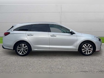 Used Hyundai i30 2018 for sale - 78638226: Photo