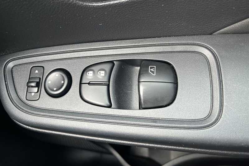 Used Nissan Micra 2021 for sale - 76475214: Photo 18