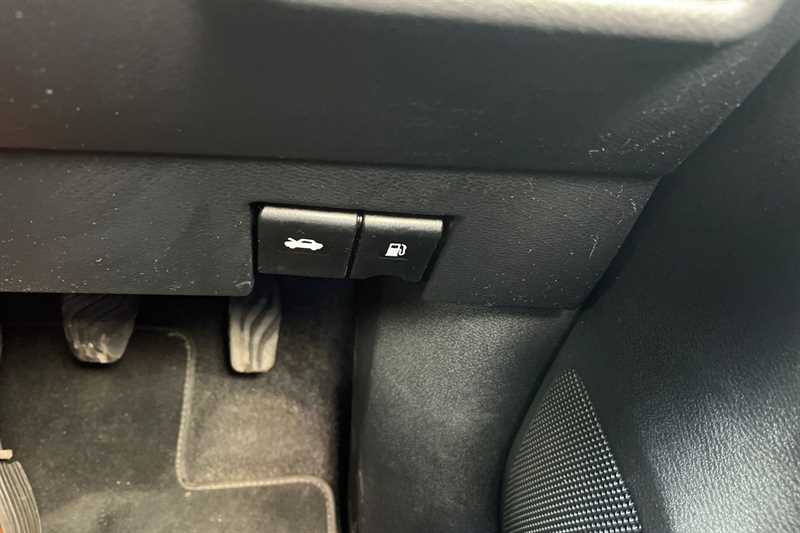 Used Nissan Micra 2019 for sale - 77614796: Photo 35