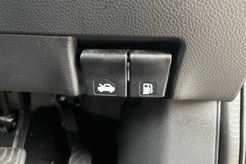 Used Nissan Qashqai 2021 for sale - 76361717: Photo 38