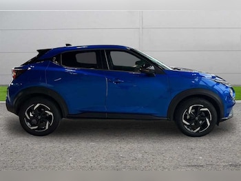 Used Nissan Juke 2023 for sale - 77841820: Photo