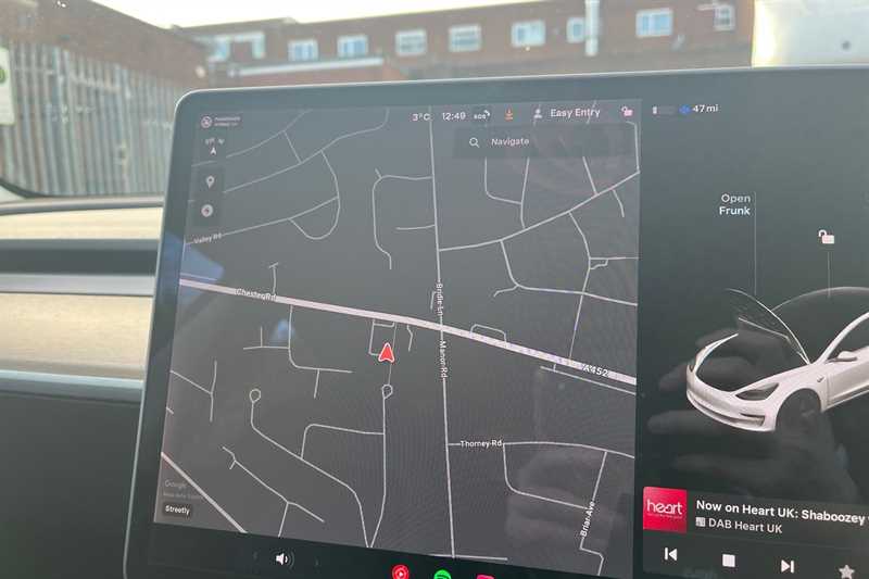 Used Tesla Model 3 2020 for sale - 76705882: Photo 10