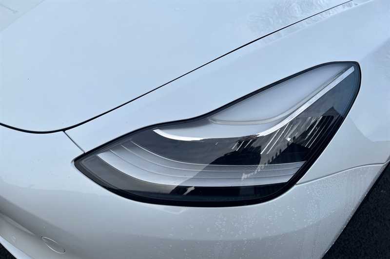 Used Tesla Model 3 2020 for sale - 76705882: Photo 13