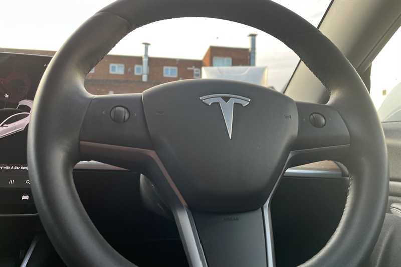Used Tesla Model 3 2020 for sale - 76705882: Photo 26